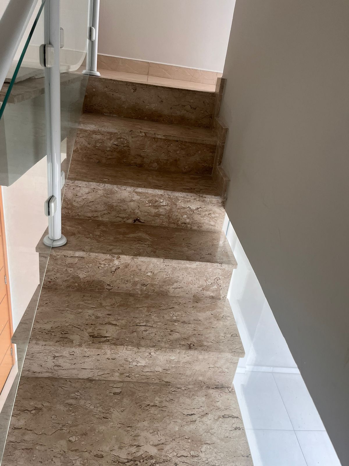 f4d037d0-32c4-45cb-a05b-67969780028c