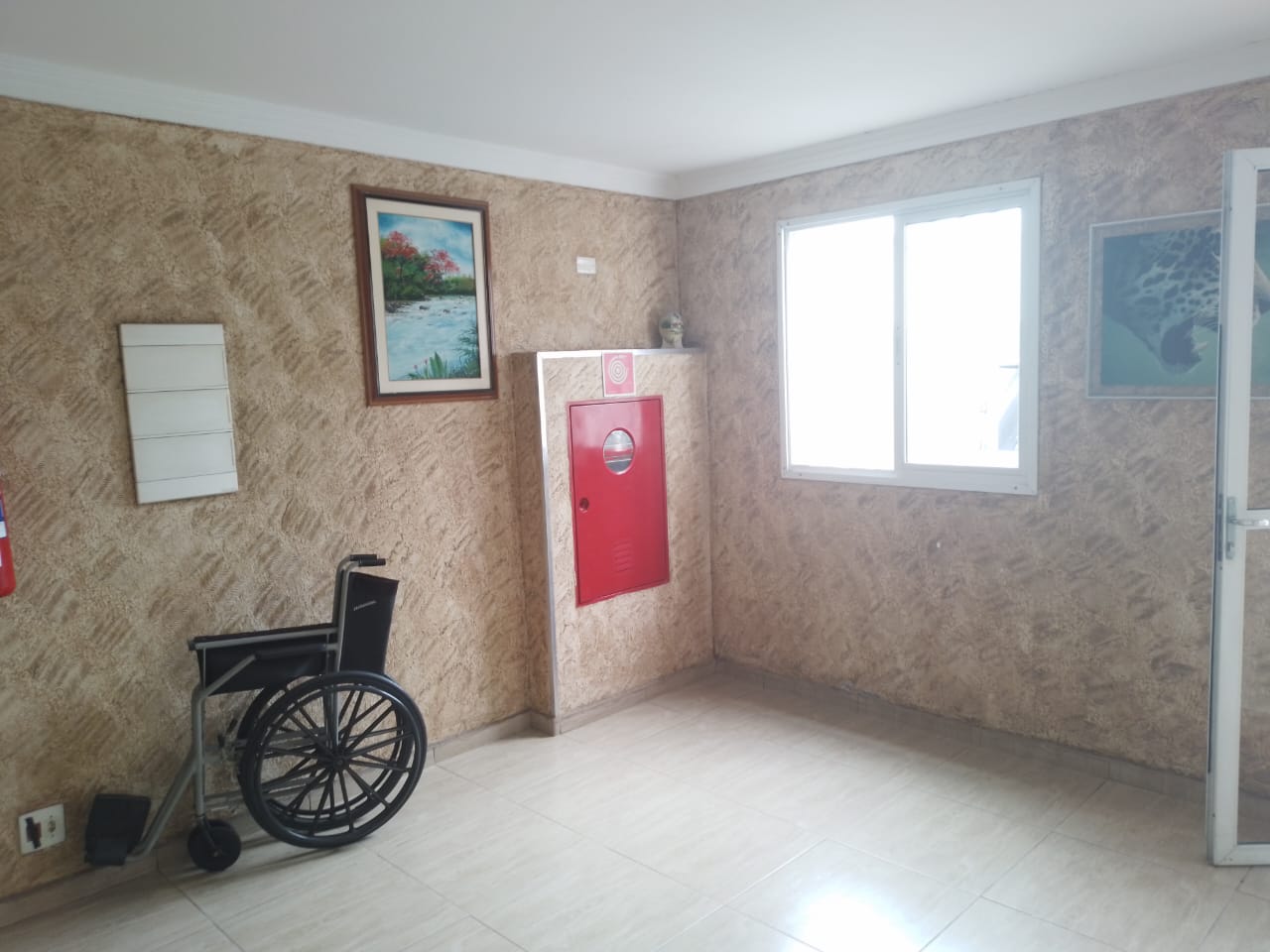 ab07f93a-595a-4906-a408-06a23ac1ba9b