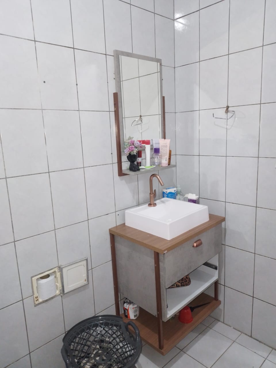 9b8d8bf8-74a1-4aae-bd2c-7fa69ee40066